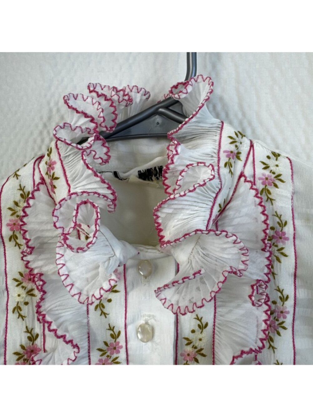 Vintage Jo-Mor St. Louis White Dress With Pink Floral Embroidery Ruffle Details - Picture 4 of 10